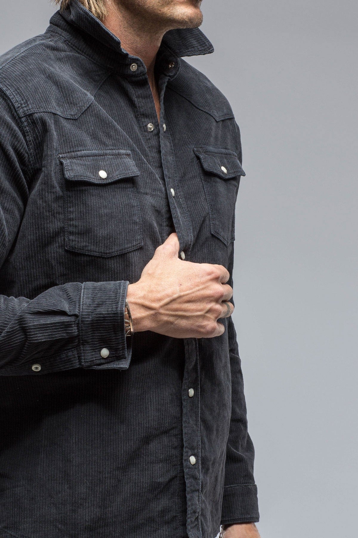 Brooks Corduroy Snap Shirt In Anthracite - AXEL'S