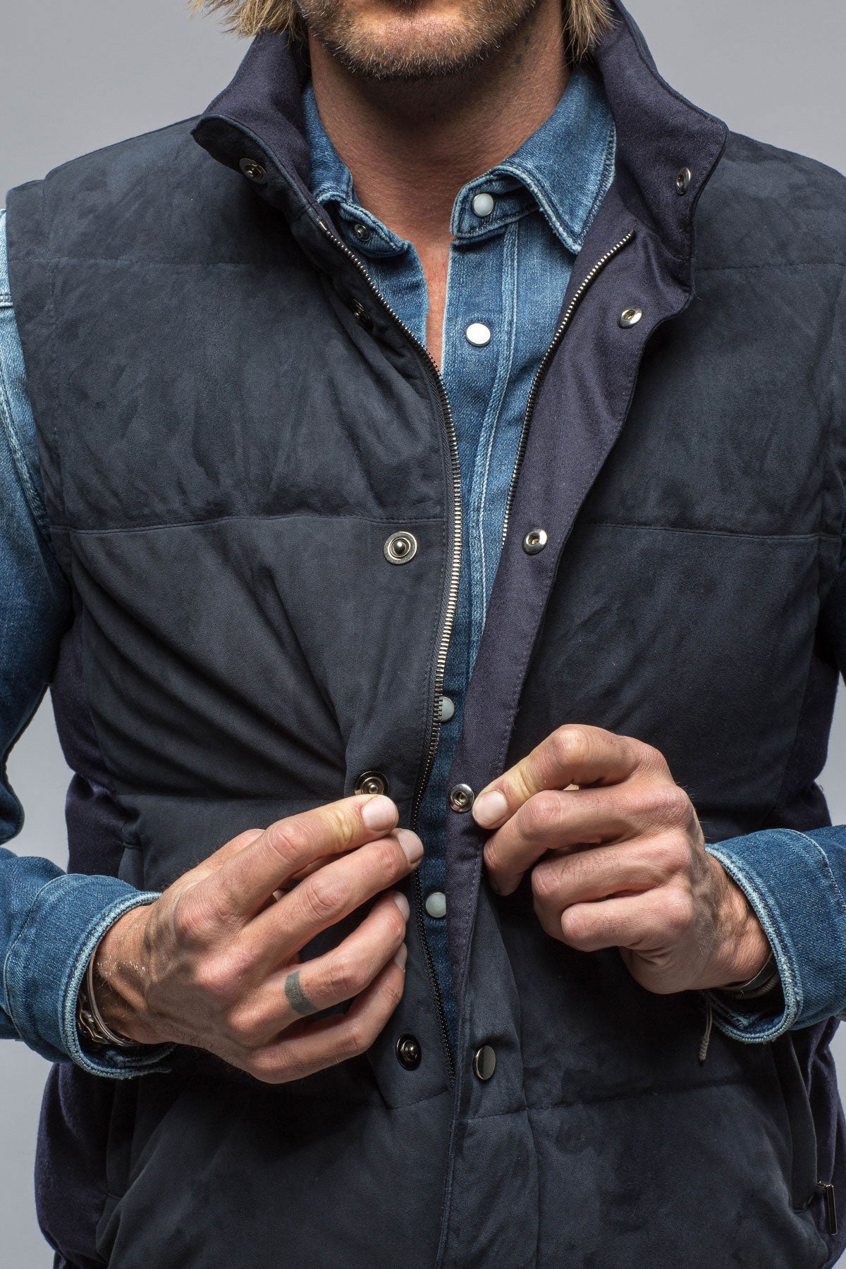 Two Arrows Vest in Navy | Mens - Outerwear - Leather | Gimo's