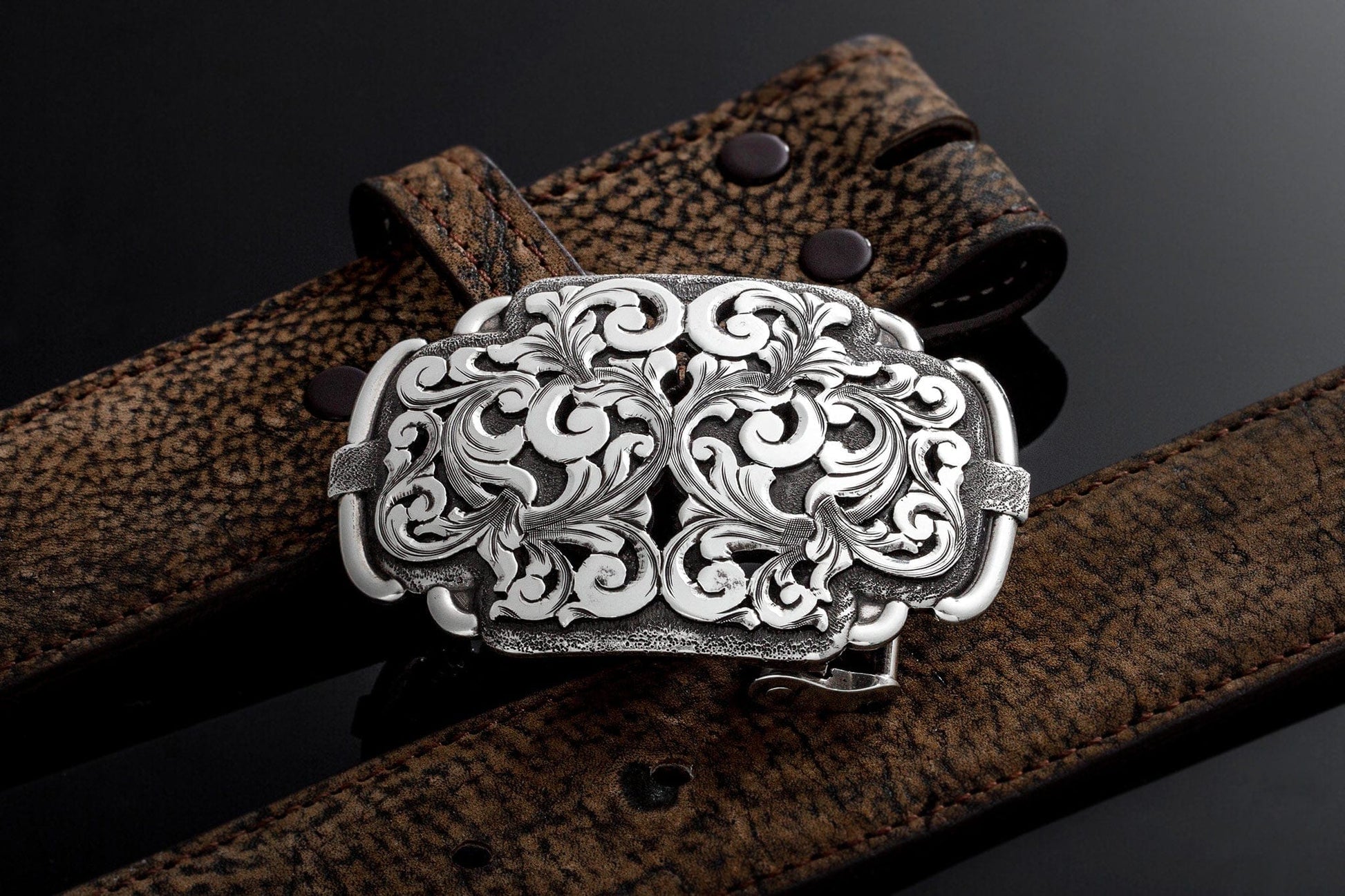 AO Corday Swirl Trophy Buckle - AXEL'S