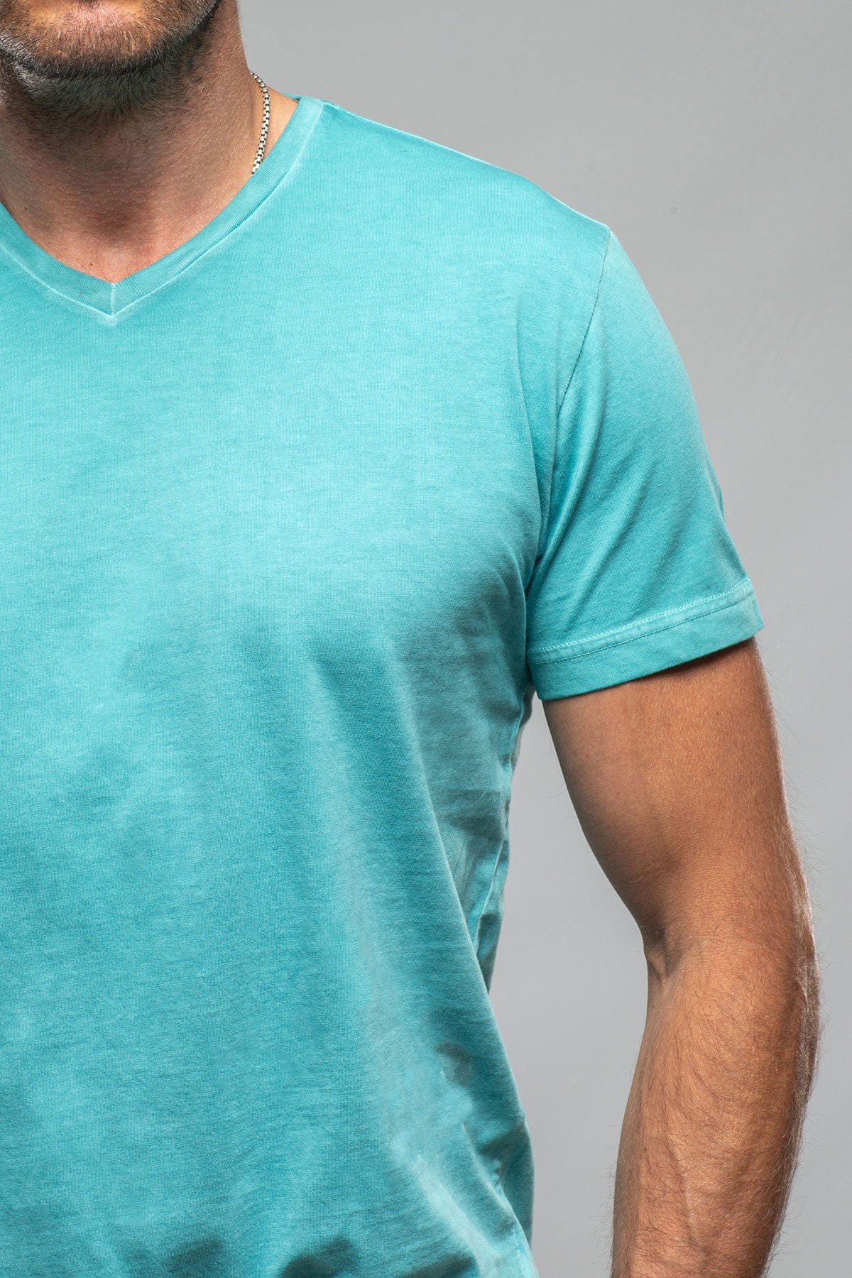 Siena Cotton V Neck In Mint - AXEL'S