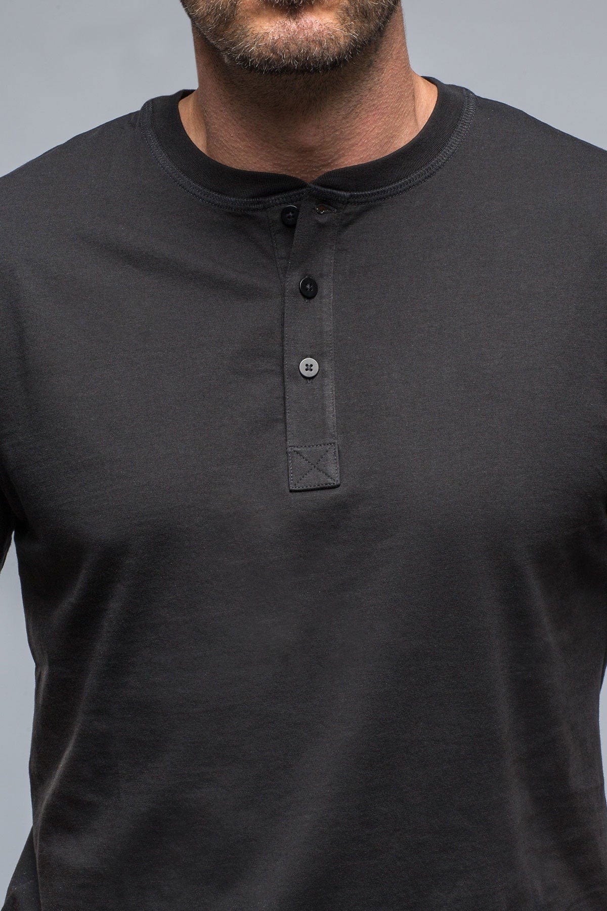 Mendocino Cotton SS Henley in Black - AXEL'S