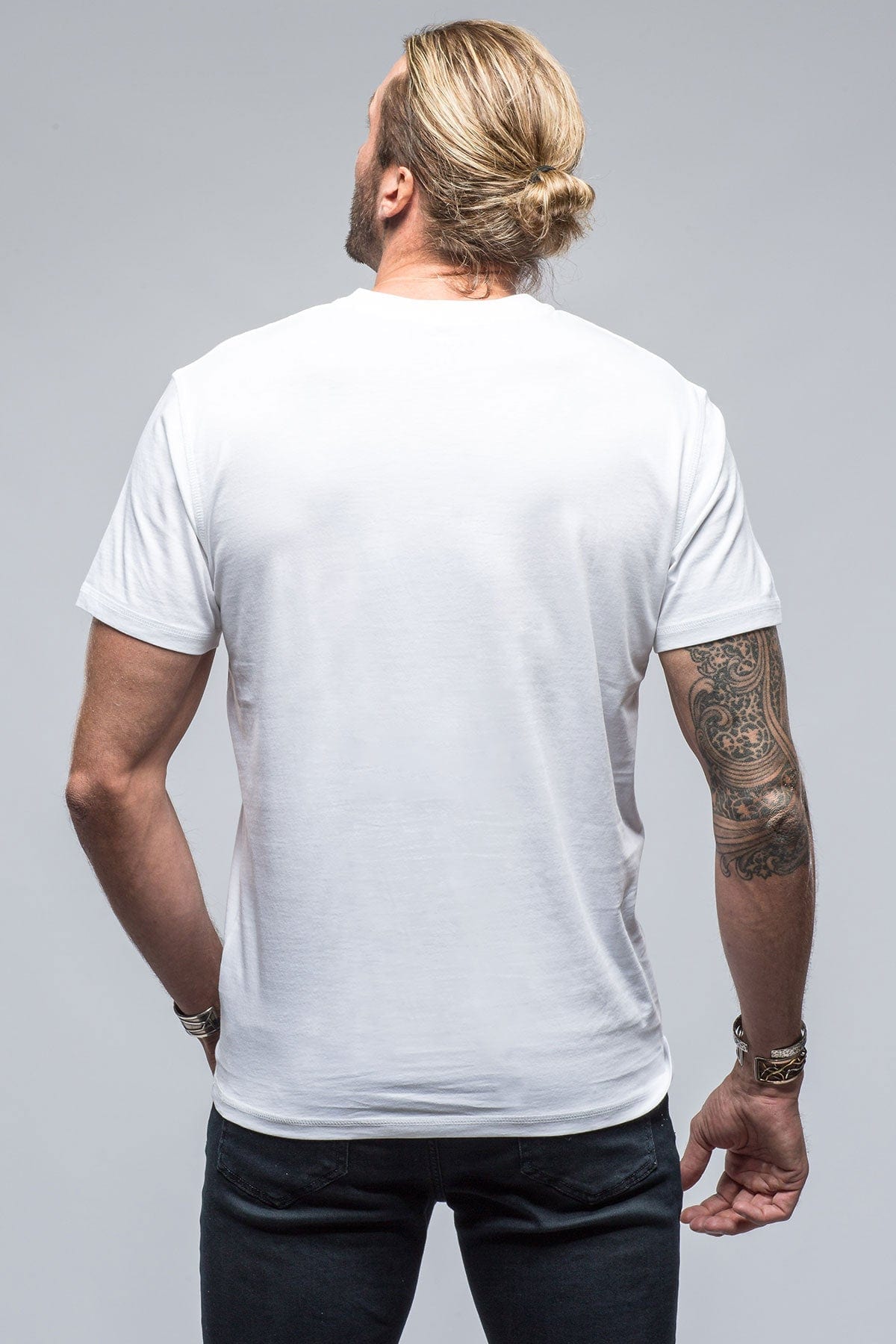 Mendocino Cotton SS Henley in White - AXEL'S